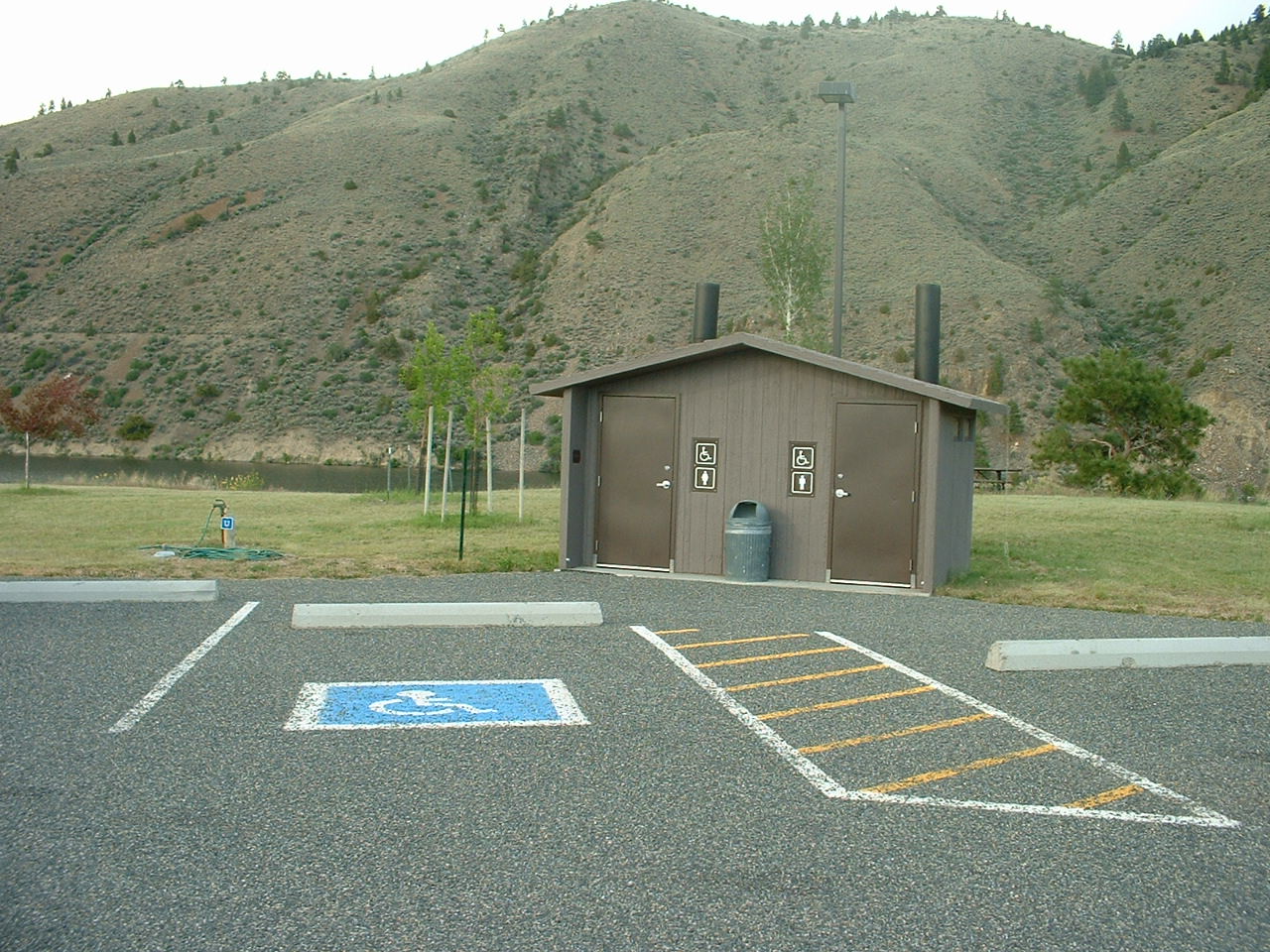 picture showing Conmfort Station at Devil's Elbow Campground.